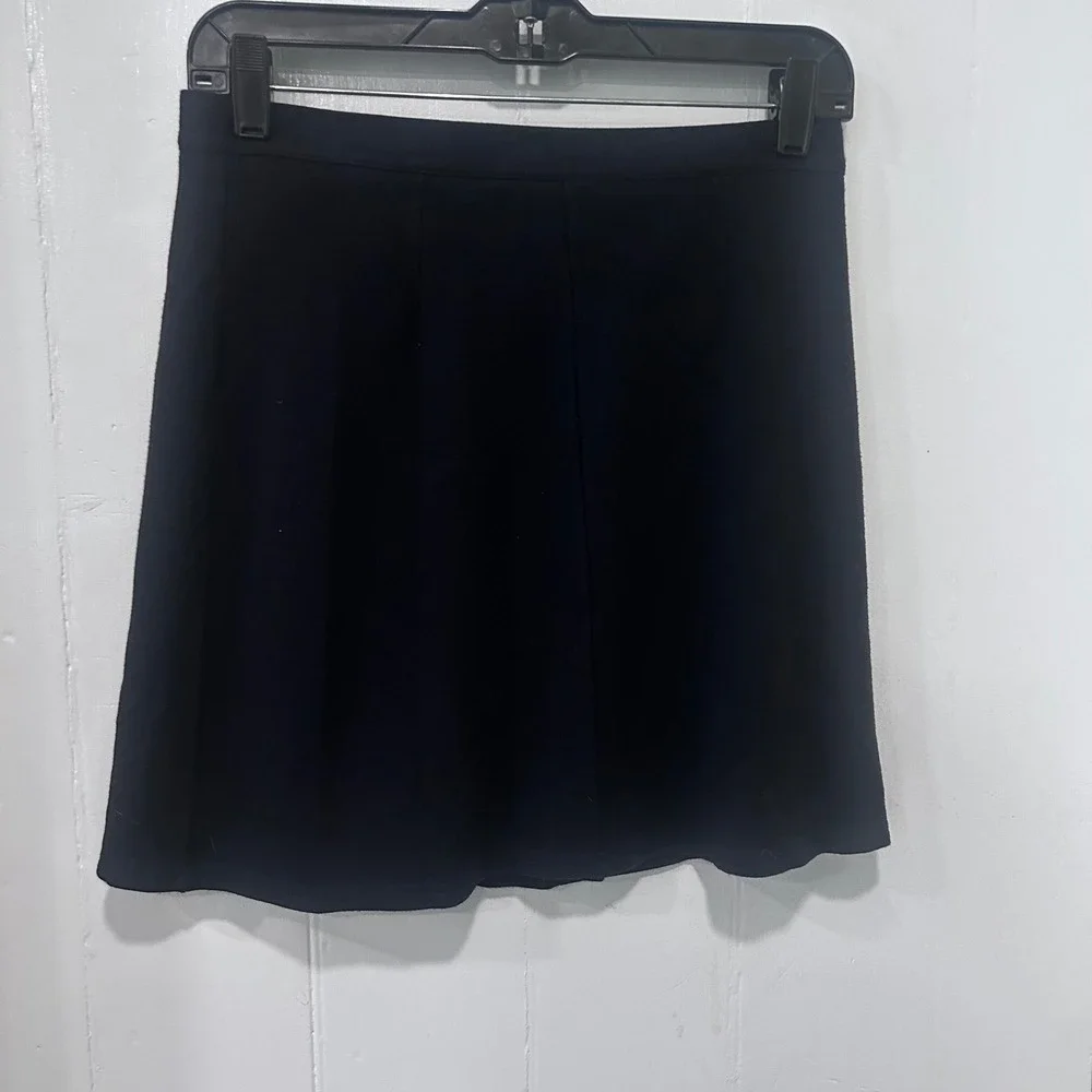 Gap Black Wrap Mini Skirt Rayon Blend A-Line Career Casual Size M